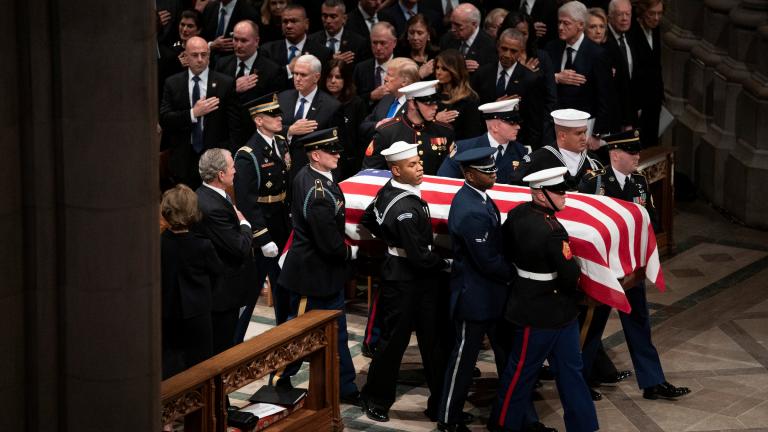 Ημέρα εθνικού πένθους για τις ΗΠΑ λόγω της κηδείας Μπους (ΦΩΤΟ-ΒΙΝΤΕΟ)
