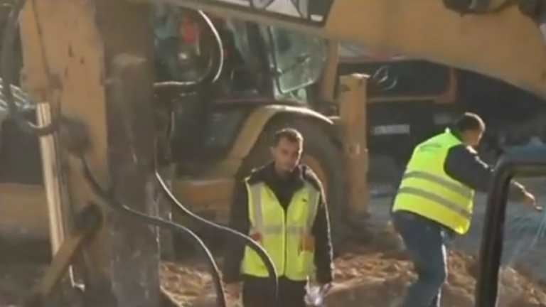 Αυτοψία του Open Tv στην Χειμάρρα, εκεί όπου οι κάτοικοι αφημένοι στην μοίρα τους, παλεύουν με τις μπουλντόζες του Ράμα (ΒΙΝΤΕΟ)