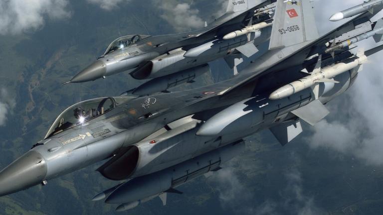 Υπέρπτηση πάνω από το Καστελόριζο πραγματοποίησαν δύο τουρκικά F16 