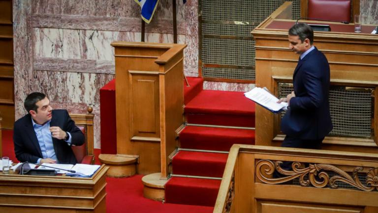Τσίπρας-Μητσοτάκης: Άγρια κόντρα στη Βουλή στη συζήτηση για τις συντάξεις