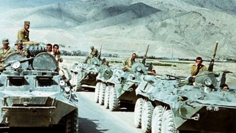Ο Τραμπ αναγνωρισε το δικαίωμα της Σοβιετικής Ένωσης για εισβολή στο Αφγανιστάν