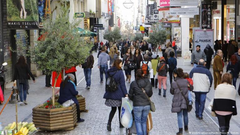 Ελλάδα: Μακριά από την επιστροφή στην «κανονικότητα»