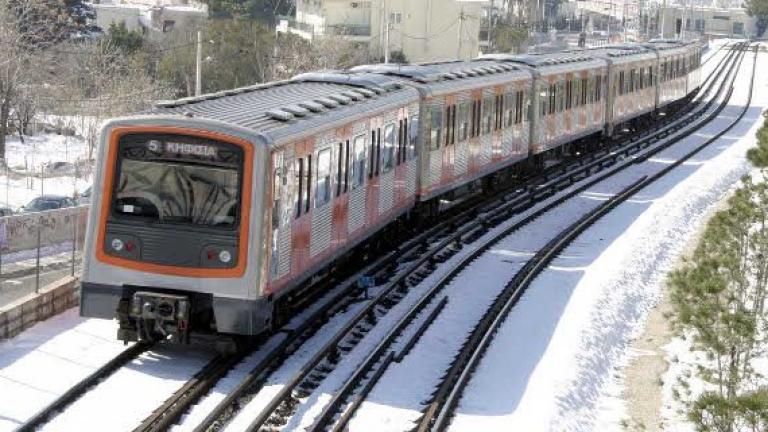 Κακοκαιρία «Τηλέμαχος»: Μέχρι «Ειρήνη» ο Ηλεκτρικός - Με προβλήματα τα λεωφορεία