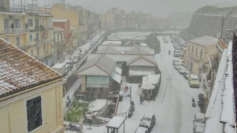 Κακοκαιρία «Σοφία»: Χιόνια σε Κέρκυρα, Κεφαλονιά και Ζάκυνθο 