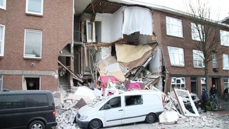 Χάγη: Κατέρρευσε κτίριο - Φόβοι για παγιδευμένους (ΦΩΤΟ)