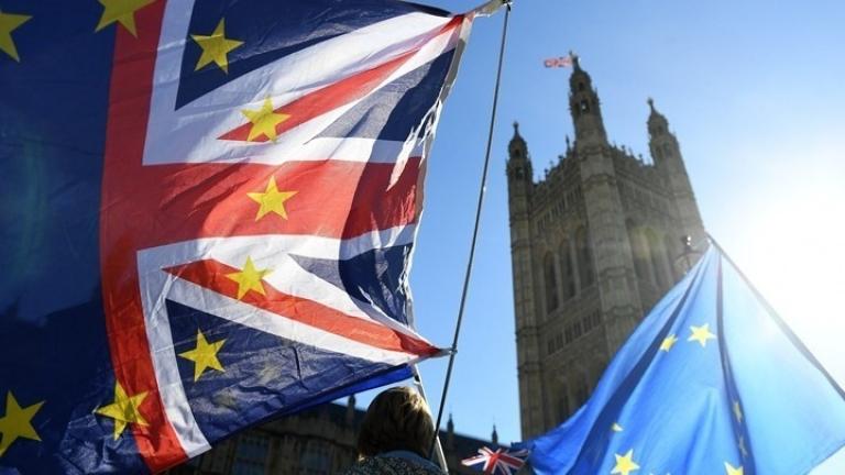 Το Βρετανικό Κοινοβούλιο απορρίπτει Brexit χωρίς συμφωνία - Οχι σε δεύτερο δημοψήφισμα