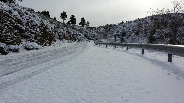 Διακοπή κυκλοφορίας λόγω πάγου προς το Πόρτο Γερμενό