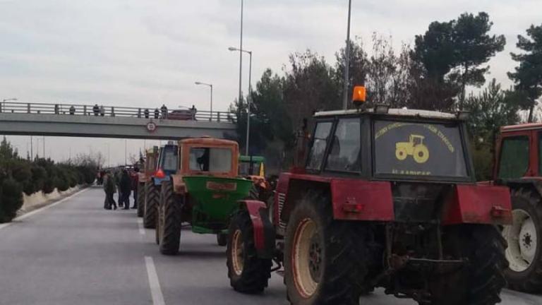 Έκλεισε η Εθνική οδός στον κόμβο της Νίκαιας στο ρεύμα προς Θεσσαλονίκη και προς Αθήνα-Δείτε τις κυκλοφοριακές ρυθμίσεις