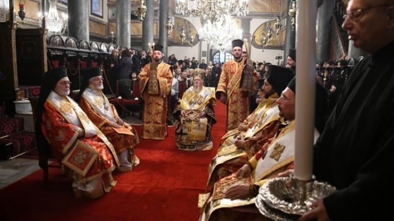 Αντιπροσωπεία του Οικουμενικού Πατριαρχείου στην Αθήνα για συνομιλίες με τον πρωθυπουργό και τον Αρχιεπίσκοπο