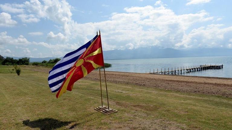 Φόβοι για εκπλήξεις στη Συμφωνία των Πρεσπών μετά την ψήφιση: Ποια «αγκάθια» παραμένουν