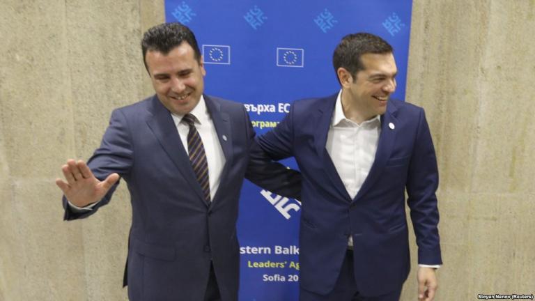 Συνάντηση Αλέξη Τσίπρας- Ζόραν Ζάεφ το προσεχές διάστημα, όπως διαρρέουν άνθρωποι από το περιβάλλον τους, ενώ ο Έλληνας πρωθυπουργός θα θίξει την...συνήθεια Ζάεφ να ομιλεί περί "Μακεδονίας"