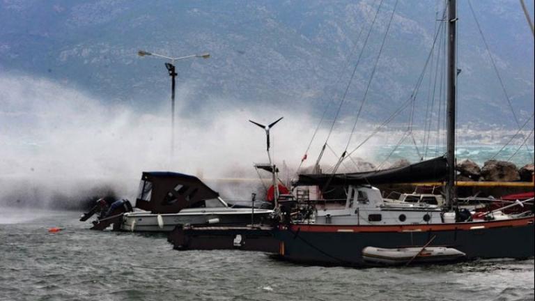 Κακοκαιρία «Χιόνη»: Άνεμοι έως 10 μποφόρ - Προβλήματα στην ακτοπλοΐα και κίνδυνος ζημιών σε Εύβοια, Αττική και νησιά