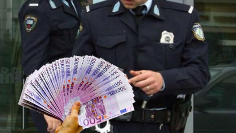 Πάτρα: Στη φυλακή αστυνομικός για υπεξαίρεση - «μαμούθ» άνω των 400.000 ευρώ