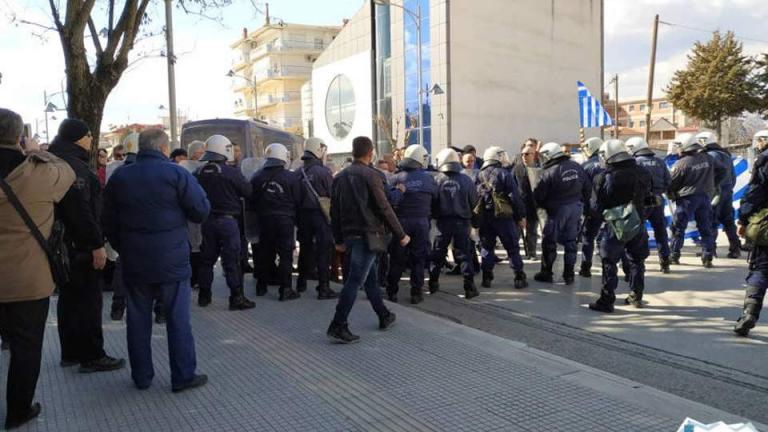 Κοζάνη: Επεισόδια στην ομιλία της Ολγας Γεροβασίλη - Δύο τραυματίες (ΒΙΝΤΕΟ)