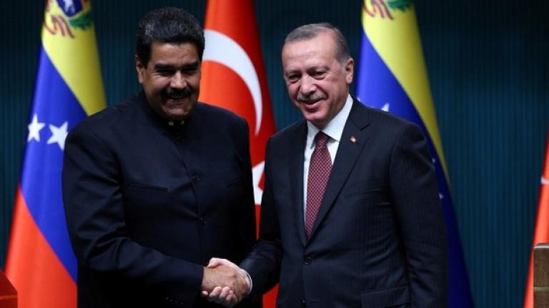 Πάνω απ όλα το συμφέρον για τον Τούρκο πρόεδρο που δείχνει να αγνοεί τις προειδοποιήσεις της Ουάσιγκτον για τις σχέσεις της Άγκυρας με το Καράκας
