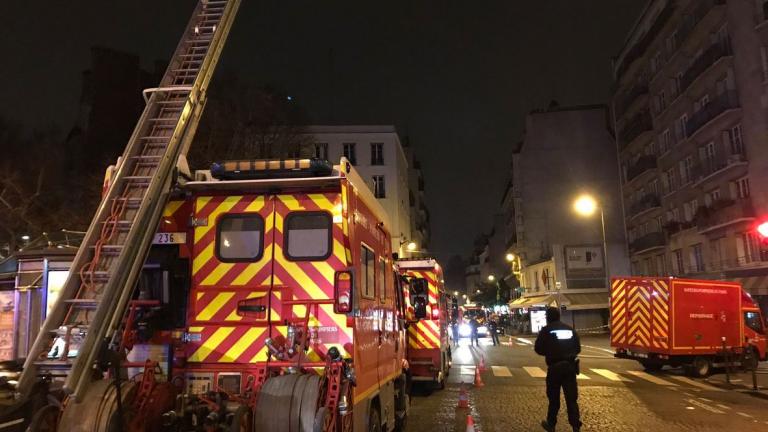 Παρίσι: Γυναίκα με «ψυχιατρικό ιστορικό» φέρεται να έβαλε τη φωτία στην πολυκατοικάι όπου κάηκαν 10 άτομα