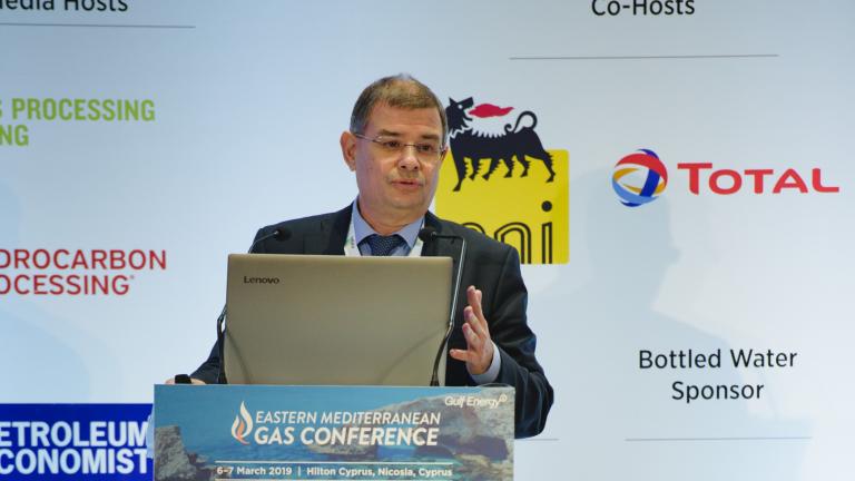 O κ. Γ. Γρηγορίου απευθύνει ομιλία προς τους Συνέδρους, με θέμα: “The resurgence of the Greek E&P offers more options to Mediterranean gas routes”