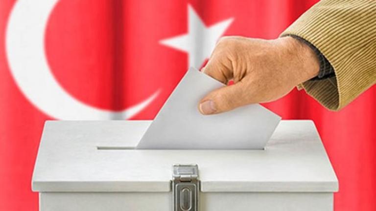 Τουρκία-Δημοτικές εκλογές: Κρίσιμη δοκιμασία σήμερα για τον Ερντογάν εν μέσω οικονομικής κρίσης