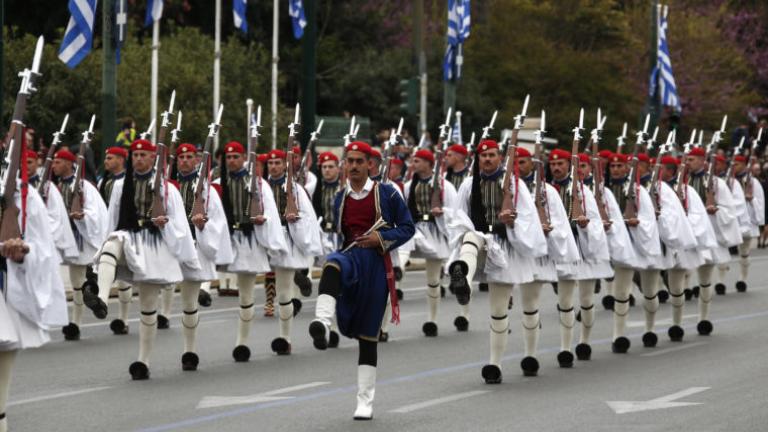 Παρελάσεις για την 25η Μαρτίου: Δείτε τις κυκλοφοριακές ρυθμίσεις στο κέντρο της Αθήνας