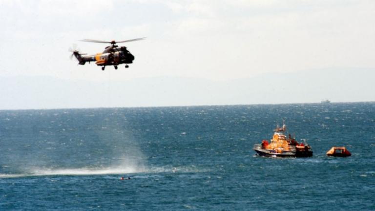 Ναυάγιο ανοιχτά της Χίου - Επιχείρηση διάσωσης - Αγνοούνται δύο μετανάστες