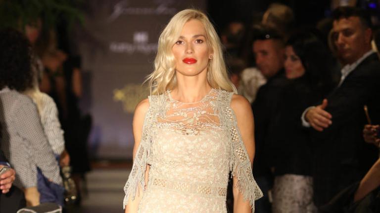 Βικτώρια Καρύδα... και η ζωή συνεχίζεται: Τέσσερις μήνες μετά τη δολοφονία του Γιάννη Μακρή άνοιξε το instagram (ΦΩΤΟ)