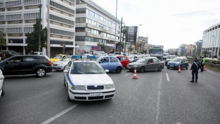 Κίνηση τώρα: Χάος στους περισσότερους δρόμους της Αθήνας-Δείτε live