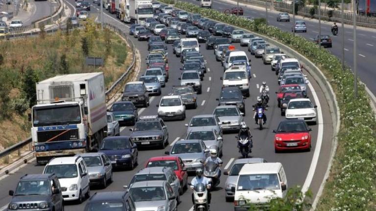 Ο κακός χαμός στον Κηφισό - Ουρά 22 χιλιομέτρων  - Live η κίνηση