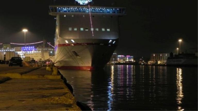 Απαγορευτικό απόπλου: Κανονικά από Πειραιά-Λαύριο, σε ποια λιμάνια παραμένει το πρόβλημα