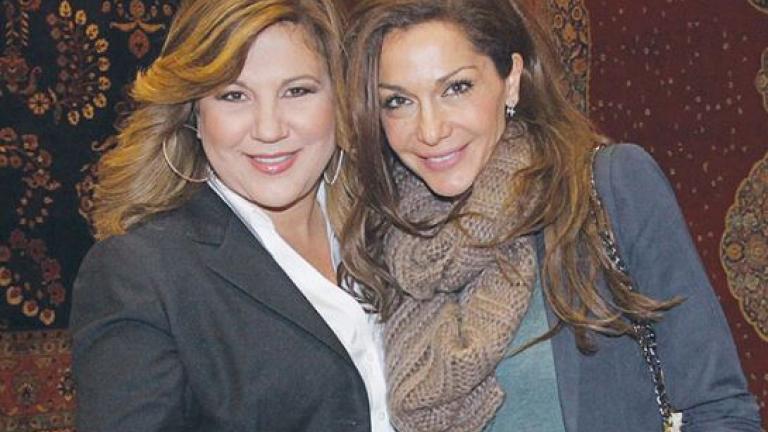 Θηλιά τα χρέη για τη «βασίλισσα των χαλιών»