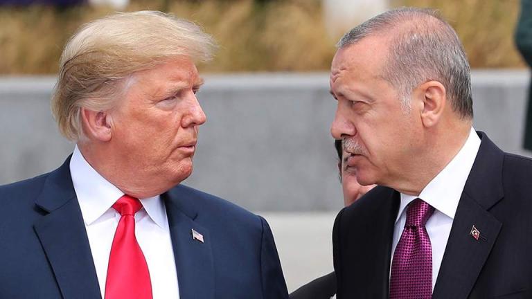 Θα κάνει πίσω ο Ερντογάν; Επίθεση φιλίας στον Τραμπ από τον γαμπρό του Τούρκου προέδρου
