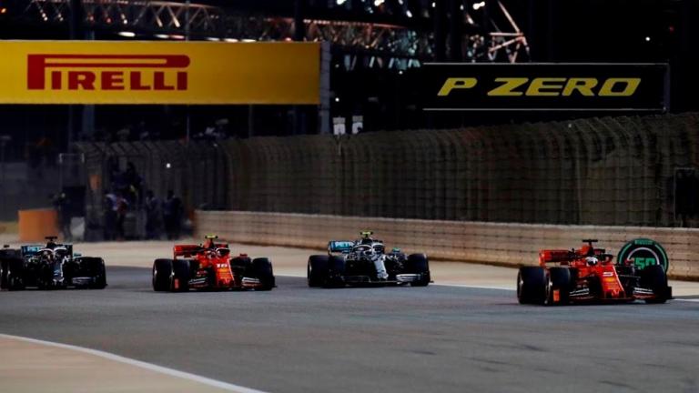 Πώς ο  Lewis Hamilton βρέθηκε ξαφνικά πρώτος στο βάθρο του Μπαχρέιν