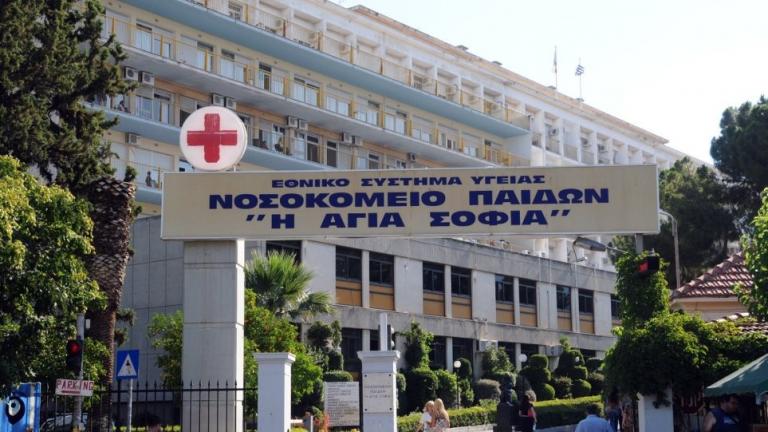 Σε κρίσιμη κατάσταση το 5χρονο αγοράκι που καταπλάκωσε γκαραζόπορτα