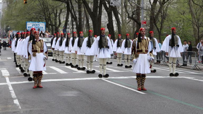 Χιλιάδες Ελληνοαμερικανοί παρέλασαν στην 5η Λεωφόρο του Μανχάταν