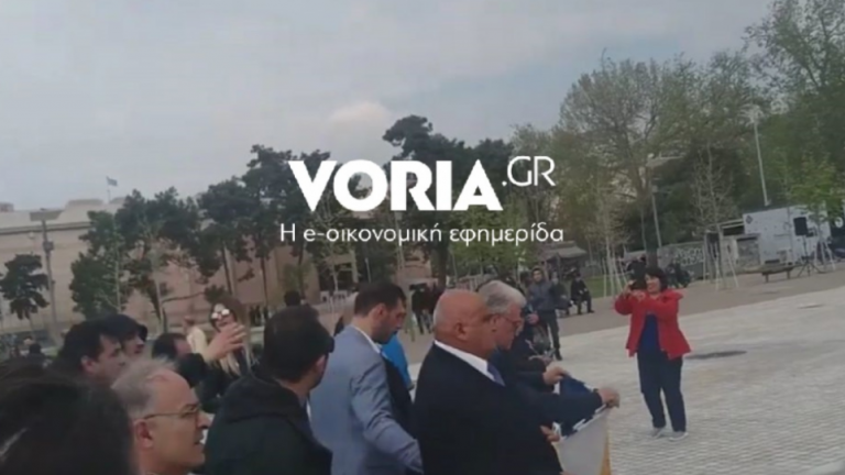 Χαμός στη Θεσσαλονίκη: Οπαδοί του ΠΑΟΚ έδιωξαν τον Παναγιώτη Ψωμιάδη (video)
