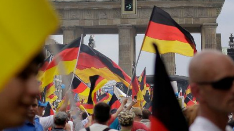 Γερμανία-exit poll: Καθίζηση για τα κόμματα του κυβερνητικού συνασπισμού