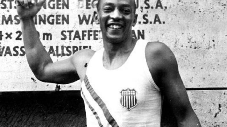 Σαν σήμερα 25 Μαΐου 1935 ο θρυλικός σπρίντερ και άλτης Τζέσε Όουενς σπάει έξι παγκόσμια ρεκόρ σε μία ώρα