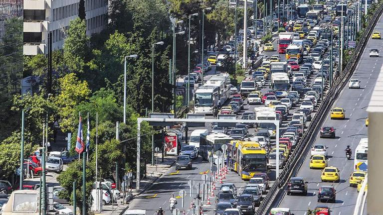 Περιφέρεια Αττικής: Να γιατί έπρεπε να γίνουν τώρα τα έργα