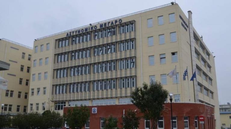 Σύλληψη διακινητή που κρατούσε φυλακισμένη 33χρονη πρόσφυγα και τη βίαζε