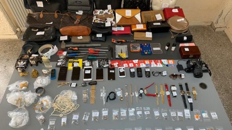 Αυτοί είναι οι διαρρήκτες που ρήμαζαν σπίτια στα νότια προάστια-Μεταξύ τους και σπίτια ποδοσφαιριστών (photo) 