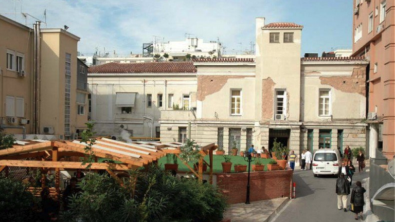 Σε κρίσιμη κατάσταση ο 19χρονος που δέχθηκε εννέα μαχαιριές υπερασπιζόμενος 15χρονο φίλο του