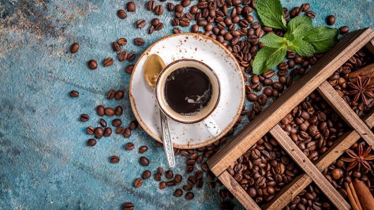 Πόση καφεΐνη περιέχει ο ντεκαφεϊνέ;