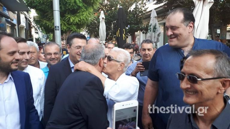 Καλαμαριά-Θεσσαλονίκη: Θερμή υποδοχή στον Κώστα Καραμανλή