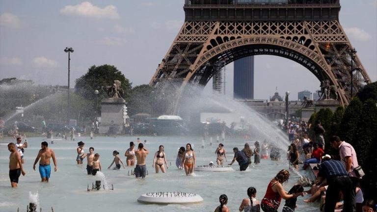 Ευρώπη-Καύσωνας: Στους 46 βαθμούς Κελσίου εκτοξεύτηκε ο υδράργυρος στη Γαλλία