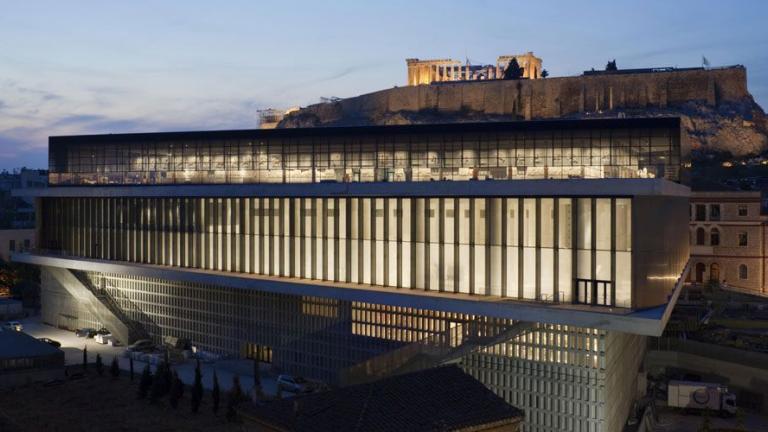 Σαν σήμερα 21 Ιουνίου 2009 το νέο Μουσείο της Ακρόπολης ανοίγει τις πύλες του για το κοινό