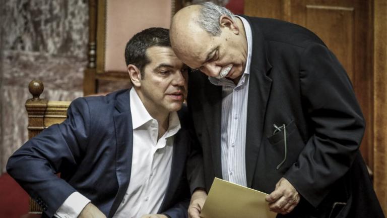 «Παγώνει» ο Βούτσης τις 30 μετατάξεις-ρουσφέτια συγγενών και φίλων του ΣΥΡΙΖΑ στη Βουλή