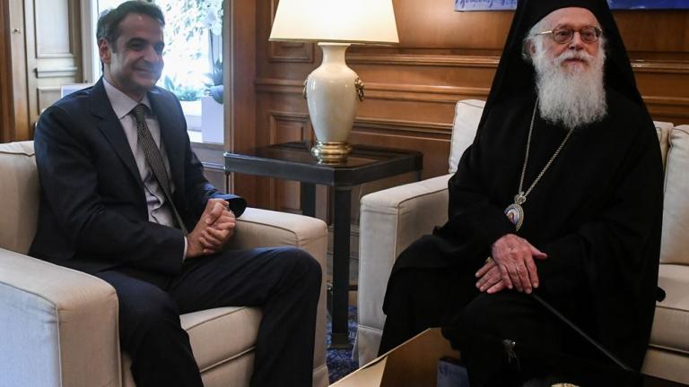 Συνάντηση πρωθυπουργού με τον Αρχιεπίσκοπο Αλβανίας