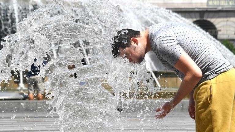 Σε εξέλιξη ο καύσωνας που θα κρατήσει έως την Παρασκευή