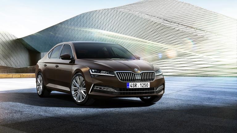 SKODA SUPERB: Η ναυαρχίδα της SKODA ανανεώθηκε και αναβαθμίστηκε ως SUPERB SCOUT