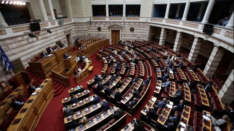 Ψήφος εμπιστοσύνης: Τα μεσάνυχτα η ψηφοφορία 