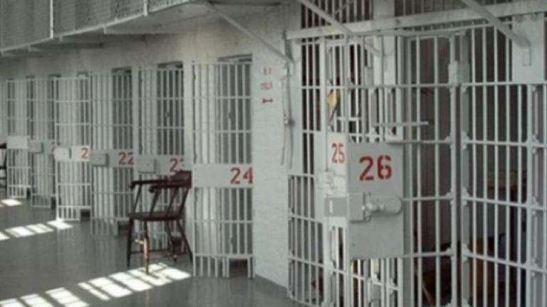 Σε σουβλατζίδικο - κρεπερί έχει μετατρέψει το κελί του στον Κορυδαλλό κρατούμενος για συμμετοχή σε τρομοκρατική οργάνωση!!!